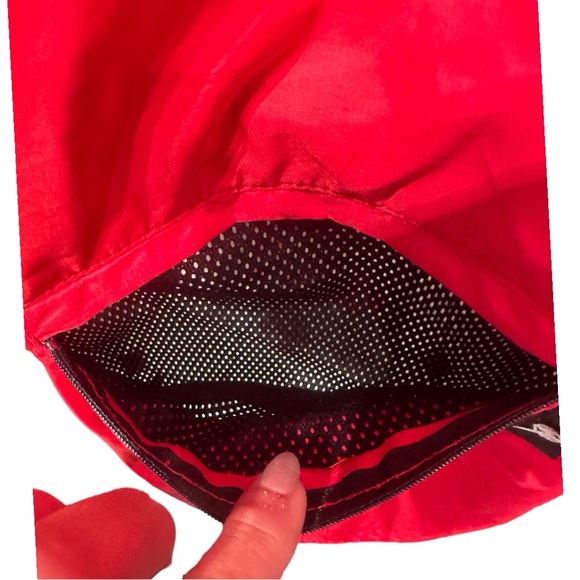 Sugoi Women’s Red/Blk Cycling Jacket Zip Front Back Pocket Pouch (Sz LRG) (EUC) - Picture 10 of 10